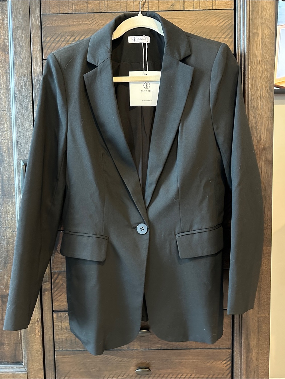 Cici Bell Black Single-Button Tailored Blazer